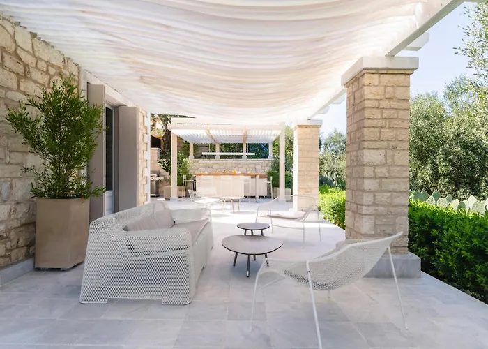 Ionian Stone Luxury In Corfu * Pithos
