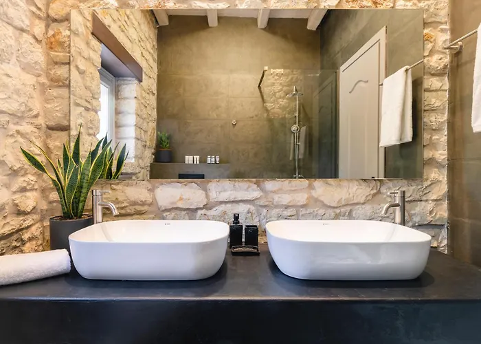 Ionian Stone Luxury In Corfu * Pithos